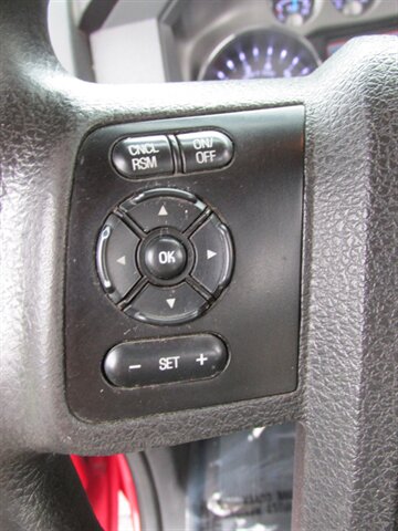 2015 Ford F-250 Super Duty XLT 4x4 - Photo 24 - Mishawaka, IN 46545