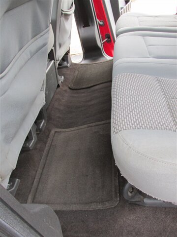 2015 Ford F-250 Super Duty XLT 4x4 - Photo 16 - Mishawaka, IN 46545