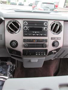 2015 Ford F-250 Super Duty XLT 4x4 - Photo 26 - Mishawaka, IN 46545