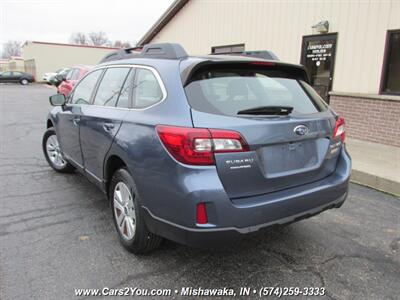 2017 Subaru Outback 2.5i AWD   - Photo 3 - Mishawaka, IN 46545