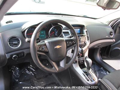 2015 Chevrolet Cruze LT   - Photo 7 - Mishawaka, IN 46545