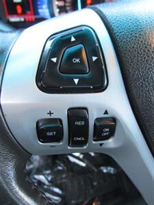 2014 Ford Explorer XLT 4x4   - Photo 21 - Mishawaka, IN 46545