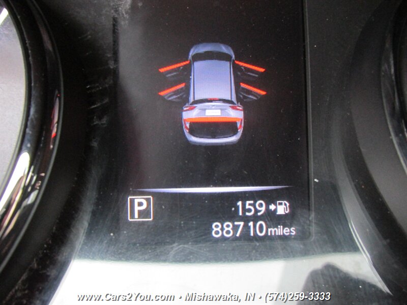 2017 Nissan Rogue Sport SV 4x4 - Photo 22 - Mishawaka, IN 46545