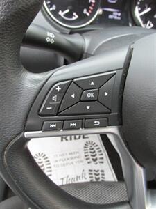 2017 Nissan Rogue Sport SV 4x4 - Photo 23 - Mishawaka, IN 46545
