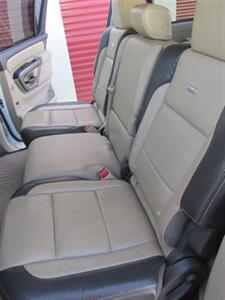 2015 Nissan Armada Platinum Reserve 4x4   - Photo 18 - Mishawaka, IN 46545