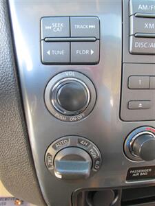 2015 Nissan Armada Platinum Reserve 4x4   - Photo 39 - Mishawaka, IN 46545