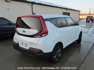 2021 Kia Soul S   - Photo 5 - Mishawaka, IN 46545