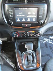 2021 Kia Soul S   - Photo 25 - Mishawaka, IN 46545