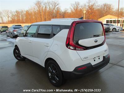 2021 Kia Soul S   - Photo 4 - Mishawaka, IN 46545