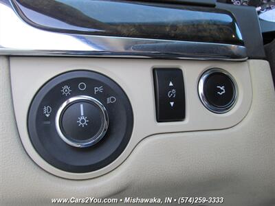 2014 Lincoln MKS AWD   - Photo 20 - Mishawaka, IN 46545