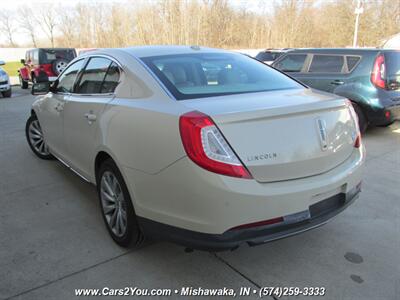 2014 Lincoln MKS AWD   - Photo 5 - Mishawaka, IN 46545