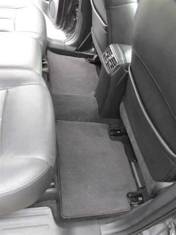 2015 Nissan Rogue SL 4x4 - Photo 19 - Mishawaka, IN 46545