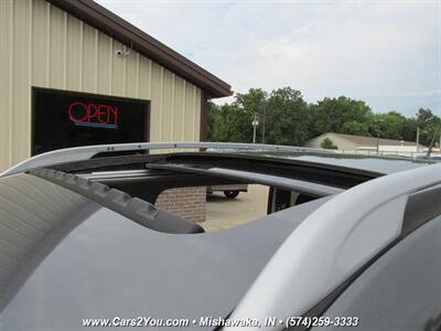 2015 Nissan Rogue SL 4x4 - Photo 11 - Mishawaka, IN 46545