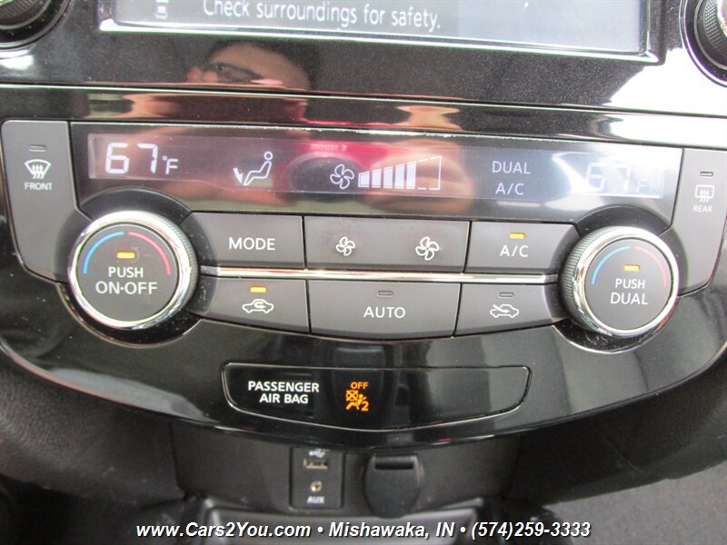 2015 Nissan Rogue SL 4x4 - Photo 31 - Mishawaka, IN 46545