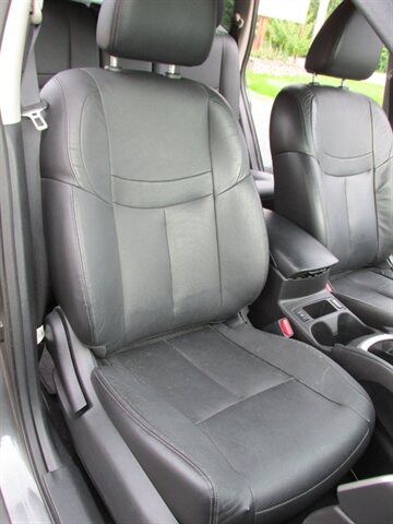 2015 Nissan Rogue SL 4x4 - Photo 20 - Mishawaka, IN 46545
