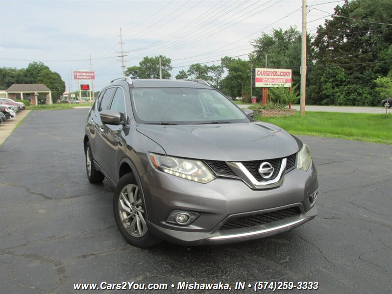 2015 Nissan Rogue SL 4x4 - Photo 7 - Mishawaka, IN 46545
