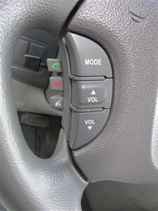 2014 Kia Sedona LX - Photo 22 - Mishawaka, IN 46545