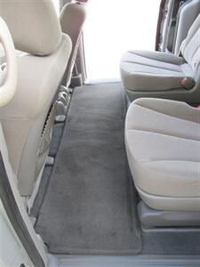 2014 Kia Sedona LX - Photo 12 - Mishawaka, IN 46545