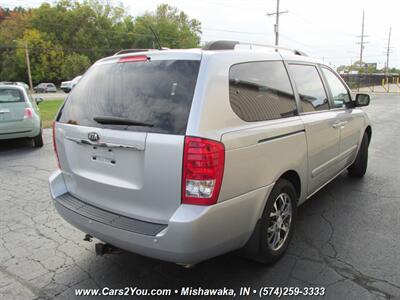 2014 Kia Sedona LX - Photo 6 - Mishawaka, IN 46545