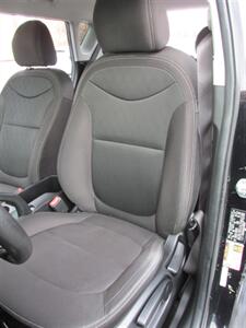 2016 Kia Soul - Photo 10 - Mishawaka, IN 46545
