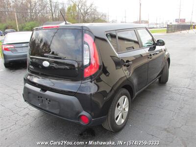 2016 Kia Soul - Photo 6 - Mishawaka, IN 46545