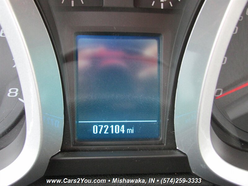 2016 Chevrolet Equinox LS photo 13