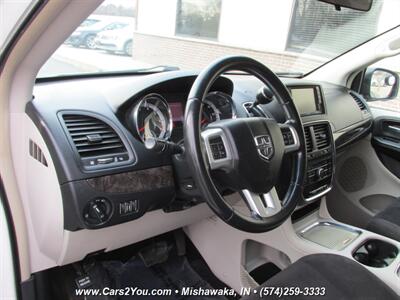 2011 Dodge Grand Caravan CREW   - Photo 9 - Mishawaka, IN 46545