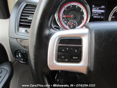 2011 Dodge Grand Caravan CREW   - Photo 21 - Mishawaka, IN 46545