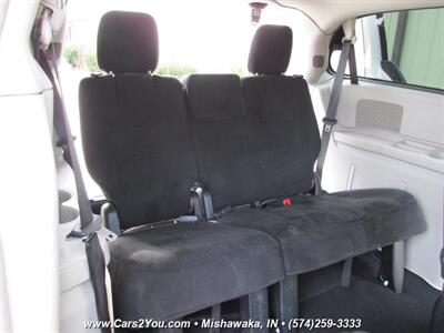 2011 Dodge Grand Caravan CREW   - Photo 14 - Mishawaka, IN 46545