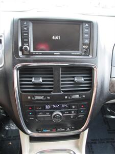 2011 Dodge Grand Caravan CREW   - Photo 23 - Mishawaka, IN 46545