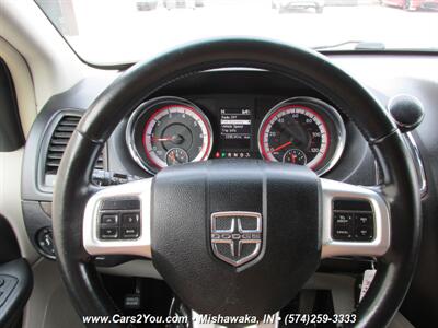 2011 Dodge Grand Caravan CREW   - Photo 19 - Mishawaka, IN 46545