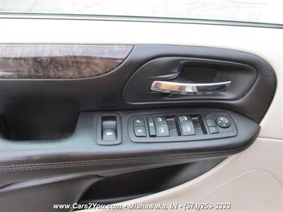 2011 Dodge Grand Caravan CREW   - Photo 8 - Mishawaka, IN 46545