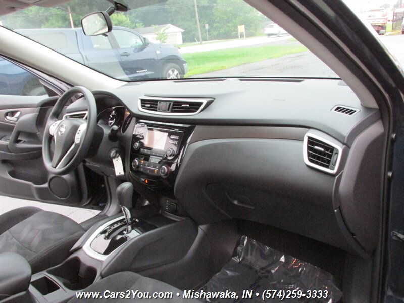 2016 Nissan Rogue 4x4 - Photo 24 - Mishawaka, IN 46545