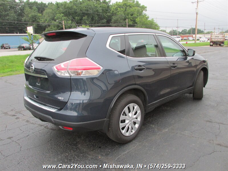 2016 Nissan Rogue 4x4 - Photo 6 - Mishawaka, IN 46545