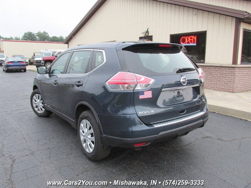 2016 Nissan Rogue 4x4 - Photo 5 - Mishawaka, IN 46545