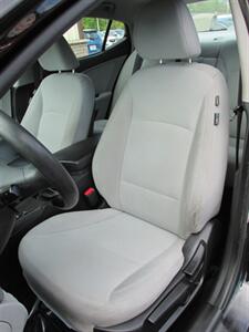2015 Kia Optima LX   - Photo 9 - Mishawaka, IN 46545