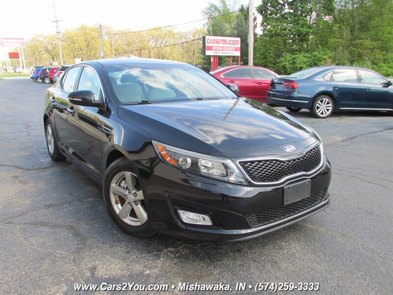 2015 Kia Optima LX - Photo 1 - Mishawaka, IN 46545