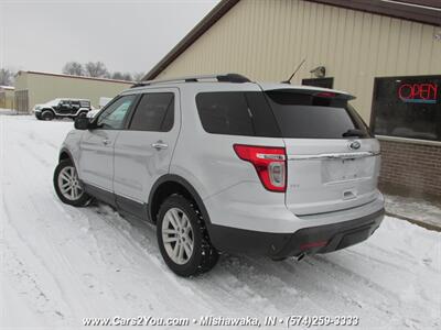 2015 Ford Explorer XLT 4x4   - Photo 4 - Mishawaka, IN 46545