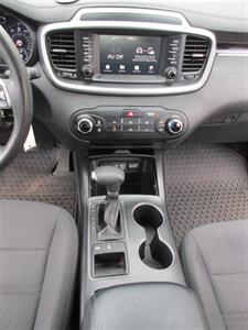 2020 Kia Sorento LX V6 AWD - Photo 27 - Mishawaka, IN 46545