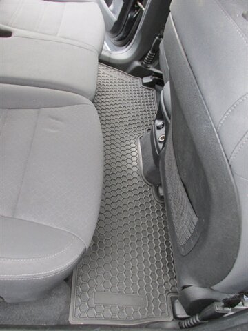 2020 Kia Sorento LX V6 AWD - Photo 18 - Mishawaka, IN 46545