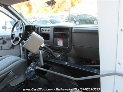 2006 Chevrolet Express SHUTTLE BUS VAN   - Photo 13 - Mishawaka, IN 46545