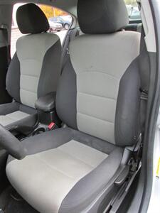 2012 Chevrolet Cruze LS - Photo 10 - Mishawaka, IN 46545