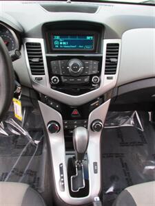 2012 Chevrolet Cruze LS - Photo 22 - Mishawaka, IN 46545