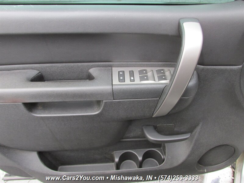 2012 Chevrolet Silverado 1500 LT - Photo 11 - Mishawaka, IN 46545