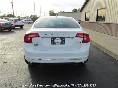 2017 Volvo S60 T5 Inscription   - Photo 10 - Mishawaka, IN 46545