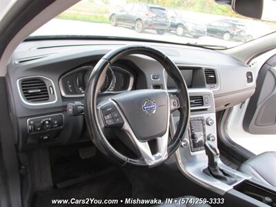 2017 Volvo S60 T5 Inscription   - Photo 12 - Mishawaka, IN 46545