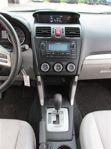 2015 Subaru Forester 2.5i Premium AWD   - Photo 27 - Mishawaka, IN 46545