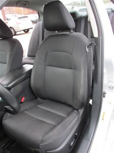 2019 Nissan Altima 2.5 S - Photo 11 - Mishawaka, IN 46545