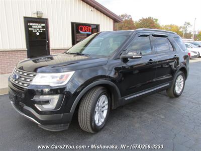 2017 Ford Explorer XLT   - Photo 5 - Mishawaka, IN 46545