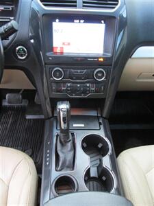 2017 Ford Explorer XLT   - Photo 47 - Mishawaka, IN 46545